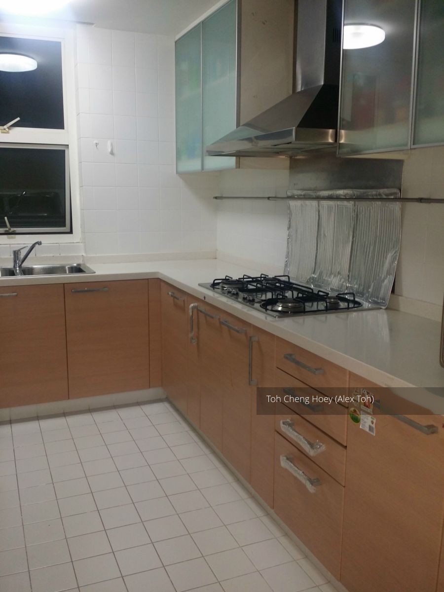 Dahlia Park Condominium thumbnail photo
